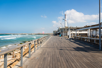 Tel Aviv promenade © LevT