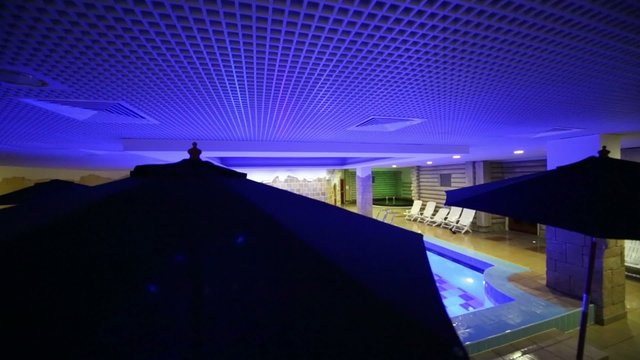 Small pool with illumination in center family vacation Caribia