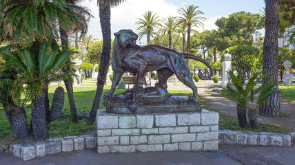 Sculpture Tusey (Meuse), Nice