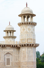 Fototapeta na wymiar Minarets at the Tomb of I timad ud Daulah in Agra, Uttar Pradesh