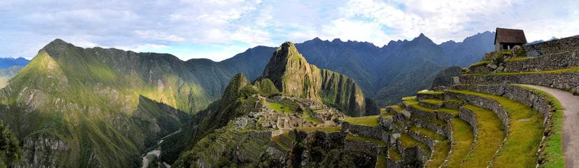Crédence en verre imprimé Machu Picchu Panorama de Machu Picchu, cité inca perdue dans les Andes, Pérou