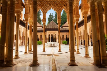 Papier Peint photo Fontaine Alhambra de Granada: The Court of the Lions