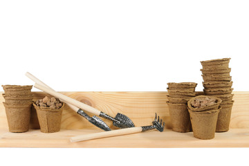 Garden tools with peat pots