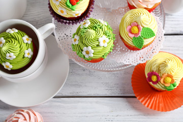 Beautiful Easter Cupcakes