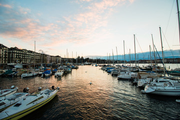 Fototapeta premium Golden Hour at Quai Gustave Ador, Geneva, Switzerland