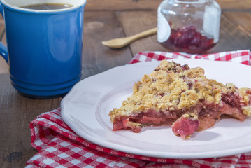 Homemade strawberry rhubarb pie
