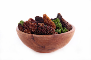 bowl of morels