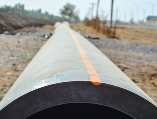 Laying tubes 