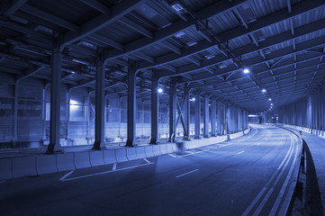 Tunnel