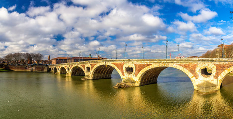 Pont Neuf, a bridge in Toulouse - France