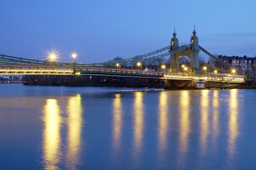 Fototapeta na wymiar Hammersmith Bridge
