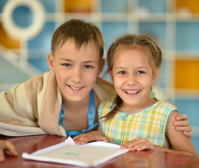 Fototapeta premium Brother and Sister 
