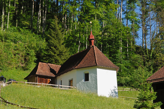 Kapelle und Zelle des Niklaus von Flüe im Flüeli-Ranft, Obwalden, Schweiz