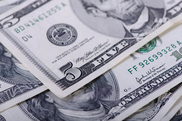 five dollars banknotes