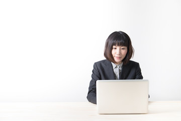 白バックOLポートレート