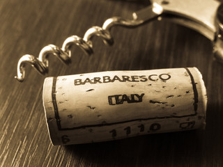 Barbaresco wine - obrazy, fototapety, plakaty