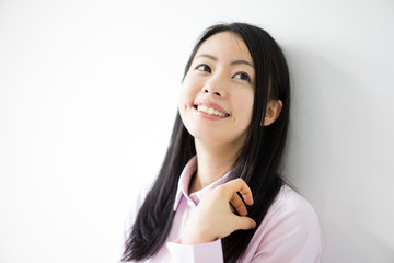 笑顔の女性