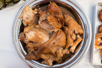 Steam pork leg with pepper