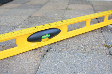 leveling pavers
