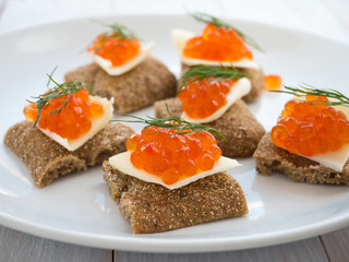 Salmon roe sandwiches with a dill