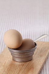 egg in the baking utensil