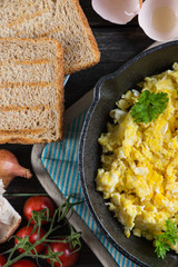 fresh scrambled egg with parsley
