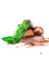 Dark chocolate with mint