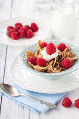 Healthy breakfast with fresh berries