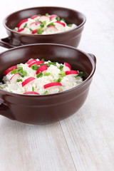 Cottage cheese with radish and chives