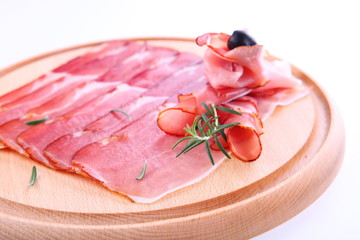 prosciutto sliced
