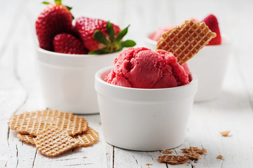 Strawberry icecream