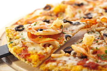 Seafood Pizza