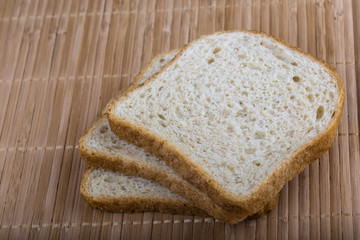 Slices white bread
