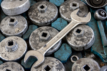 Machine tool set in the blue tray