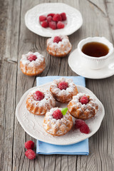 Raspberry muffins