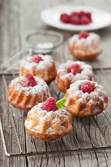 Raspberry muffins