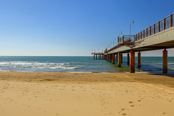 tonfano pier