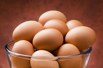 uova fresche di gallina