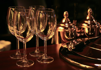 wine glasses on bar counter
