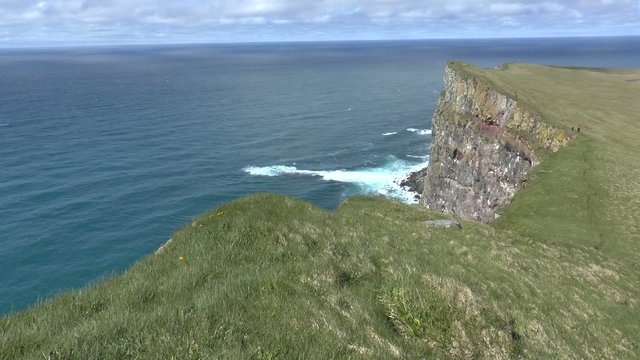 ラゥトラビャルクの断崖　L&aacute;trabjarg, Iceland