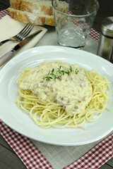 spaghetti à la carbonara
