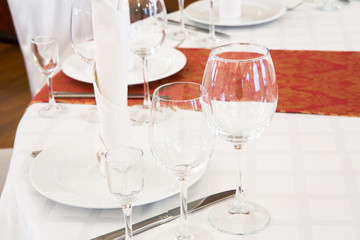 Beautifully organized event - served round table close-up