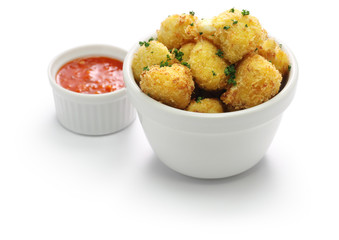 cauliflower bites, vegetarian food