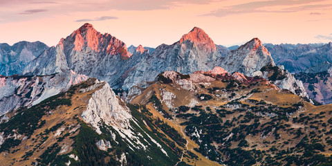 Obraz premium Sunset in the Mountains