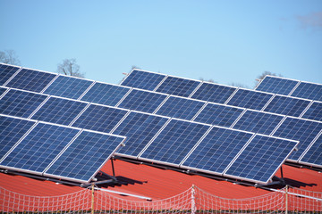 placas solares en un tejado