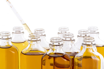 ブレンド用ウイスキー © Tsuboya