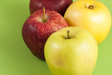 red and green apples