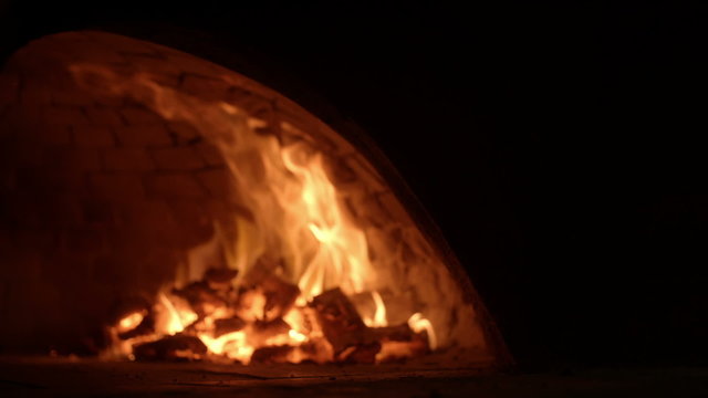 traditional wood fire pizza oven 