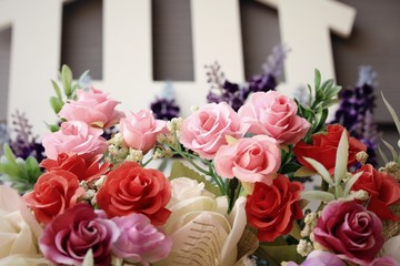 Vintage roses artificial