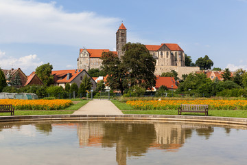 Blick zum Quedlinburger Schloss und Stiftskirche